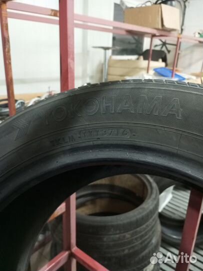 Yokohama BluEarth E70 215/55 R17