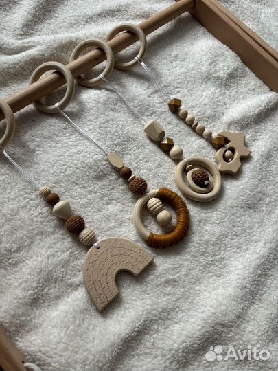 Мобиль стойка монтессори