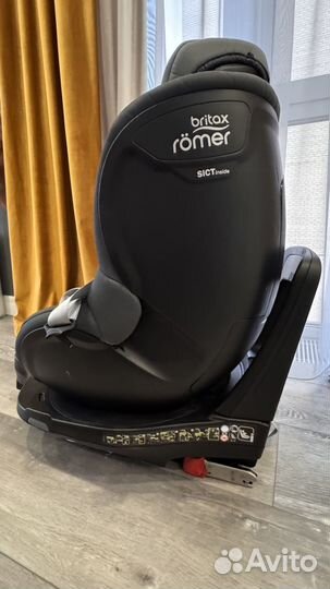 Автомобильное кресло britax romer dualfix m