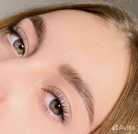 Модель на ламинирование ресниц и бровей