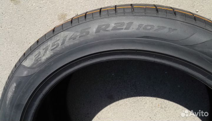 Pirelli P Zero Sports CAR 275/45 R21 107Y