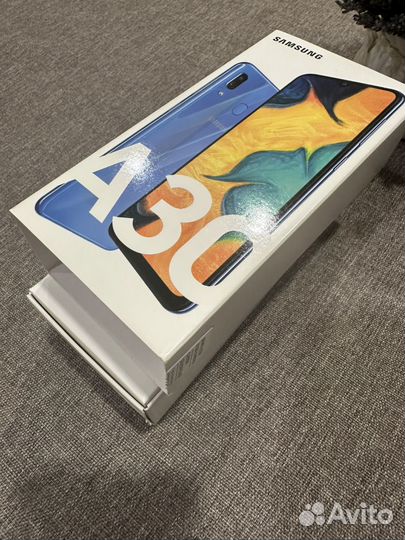 Samsung Galaxy A30, 3/32 ГБ