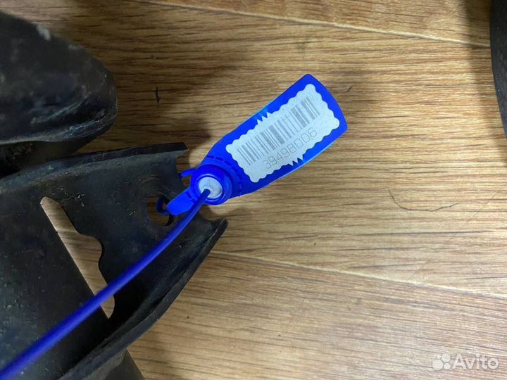 Амортизатор передний Volkswagen Passat CC рест