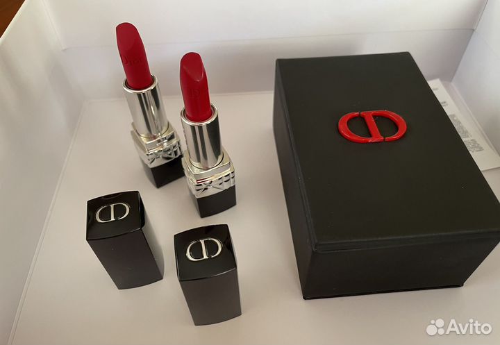 Помада dior 999