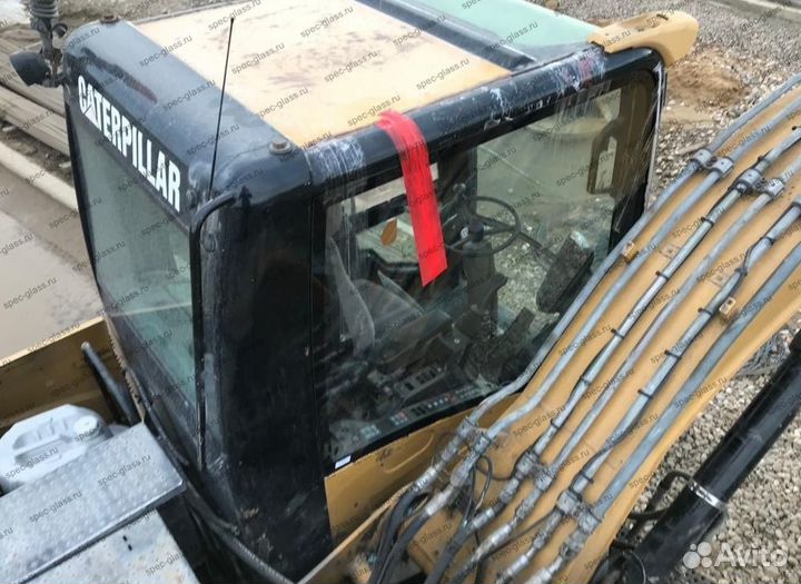 Стекло кабины New Holland MH City