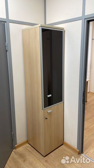 Офисная мебель шкафы