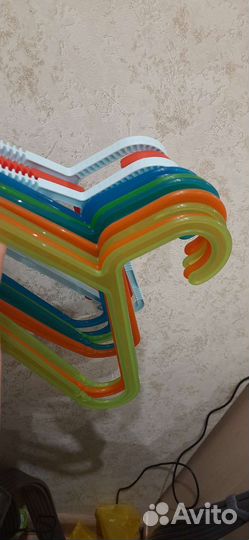 Вешалки плечики IKEA детские