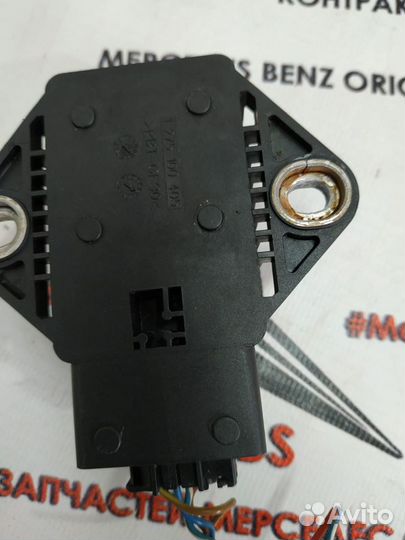 Датчик ускорения w211 Mercedes