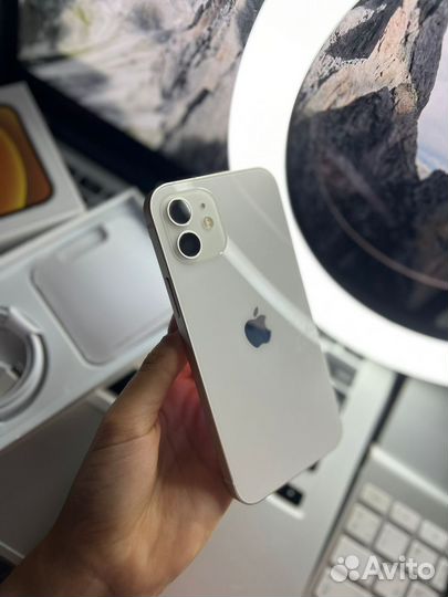 iPhone 12, 256 ГБ
