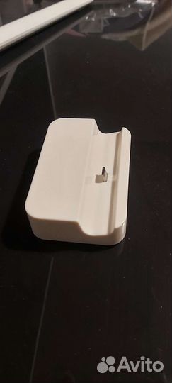 Зарядное устройство с подставкой