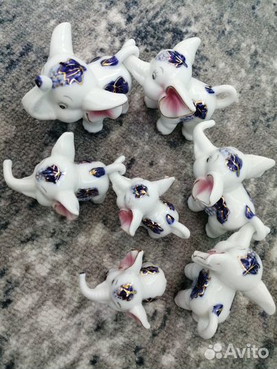 Фарфоровые статуэтки Слоники
