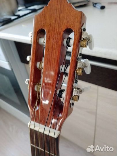Классическая гитара