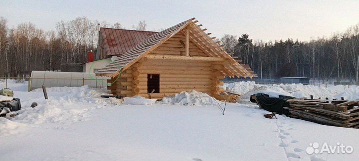 Сруб бани из бревна ручной рубки не бруса 5x5