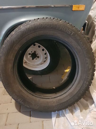 Gislaved NordFrost 100 SUV 225/65 R17