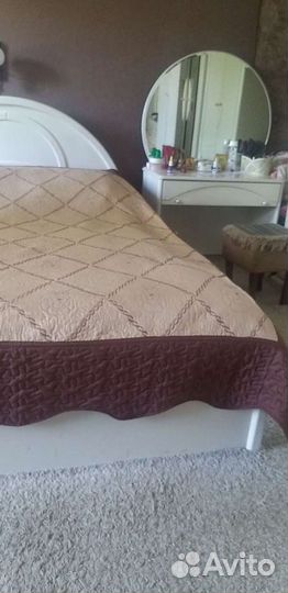 Мебель. Спальня