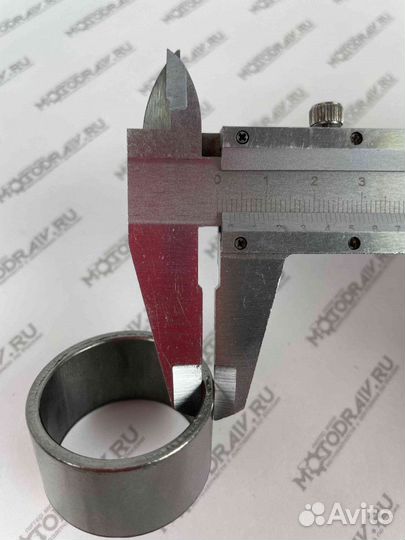 Втулка иж передней вилки мет. иж Планета 4 3-31-1