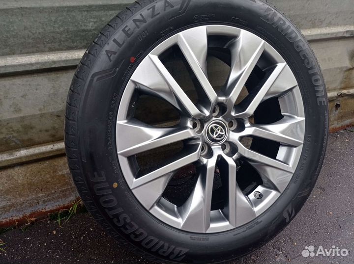 Колёса Toyota RAV 4 R19 оригинал