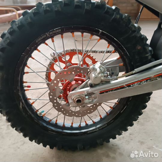 Хенджан ланза 2т