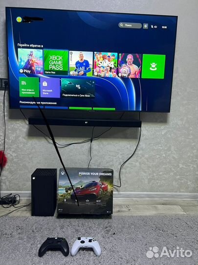 Игровая приставка Xbox X 1TB