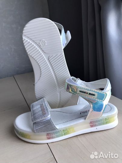 Босоножки на девочку