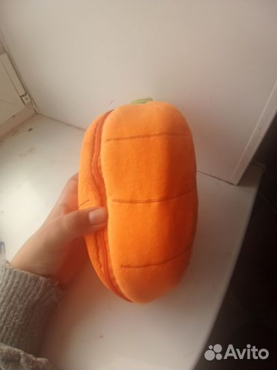 Продам зайца-морковку