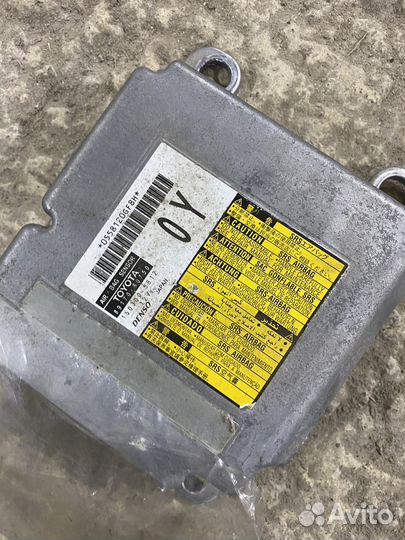 Блок управления airbag toyota land cruiser 200