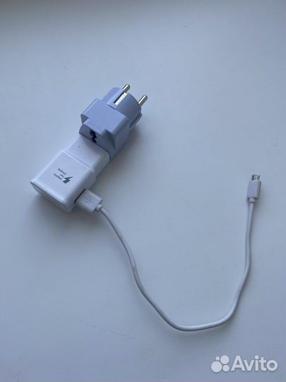 Philips Xenium W8555, 2/16 ГБ