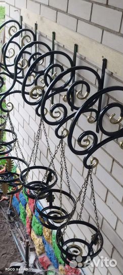 Подвесные кованые цветочницы ручной работы