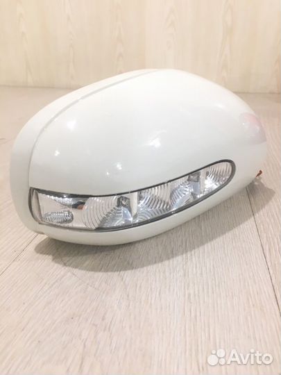 Зеркало заднего вида боковое правое Mercedes Benz