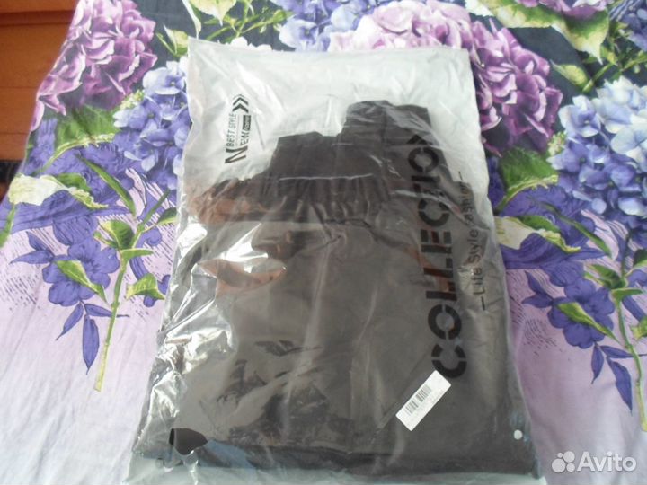 Продам модную ветровку на подростка