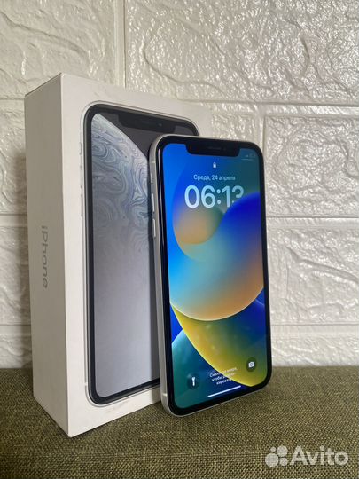 iPhone Xr, 64 ГБ