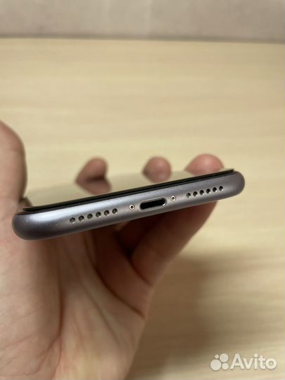 iPhone 11, 256 ГБ