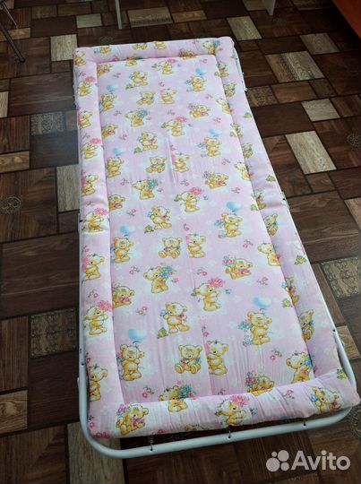 Раскладушка детская с матрасом