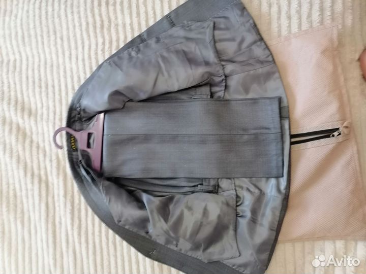 Костюм на мальчика тройка