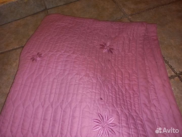 Покрывало на кровать