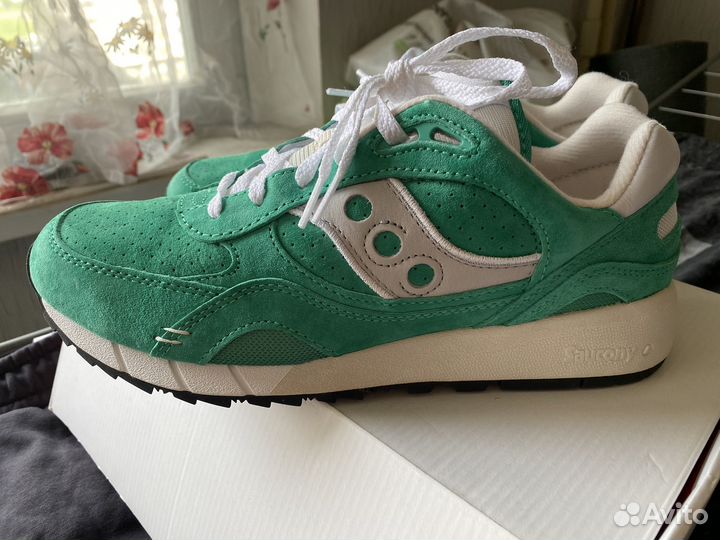 Saucony shadow 6000 green US 10.5