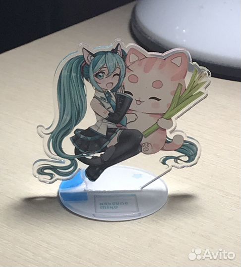 Акриловый аниме стенд