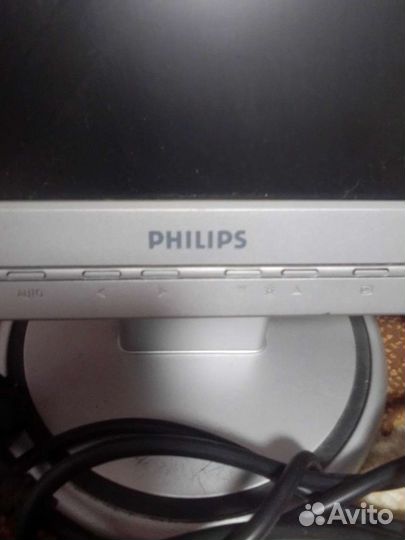 Монитор Philips