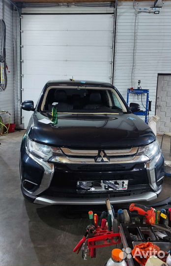 Лобовое Mitsubishi Outlander полный обогрев с 2012