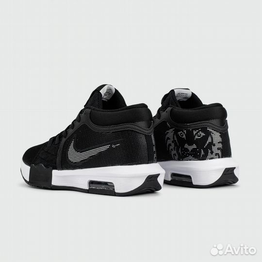 Кроссовки Nike LeBron Witness 8 Black White