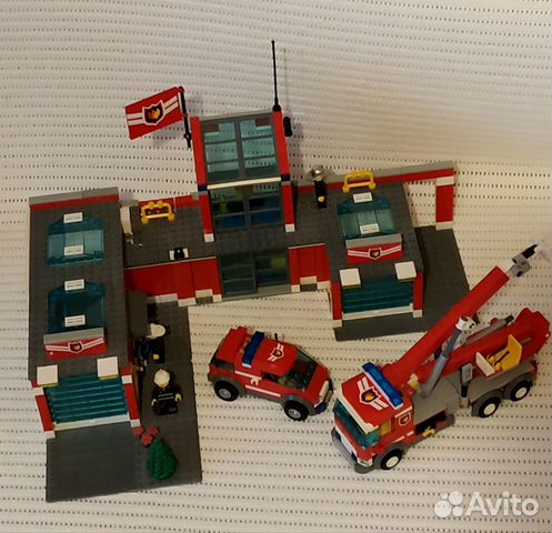 Lego City 7208 fire station