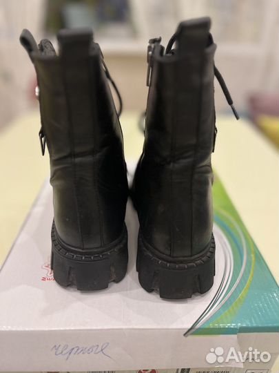 Ботинки зимние для девочки