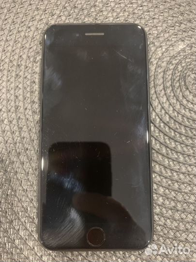 iPhone SE (2020), 64 ГБ