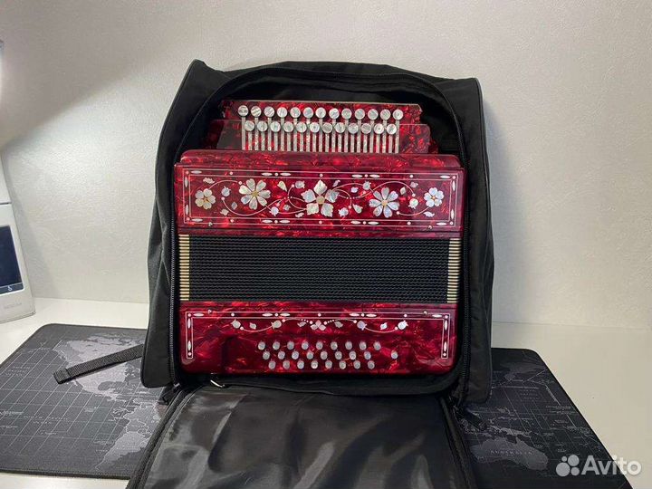 Гармонь заказная Фа мажор