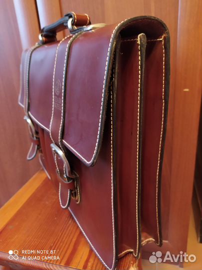 Мужской кожаный портфель