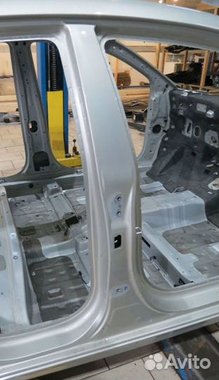 Порог со стойкой правый Hyundai Solaris 2