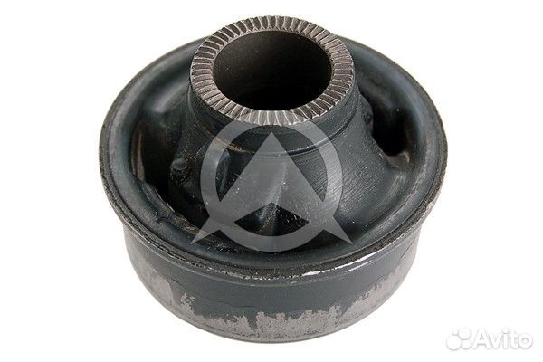 Сайлентблок toyota yaris (p9 )