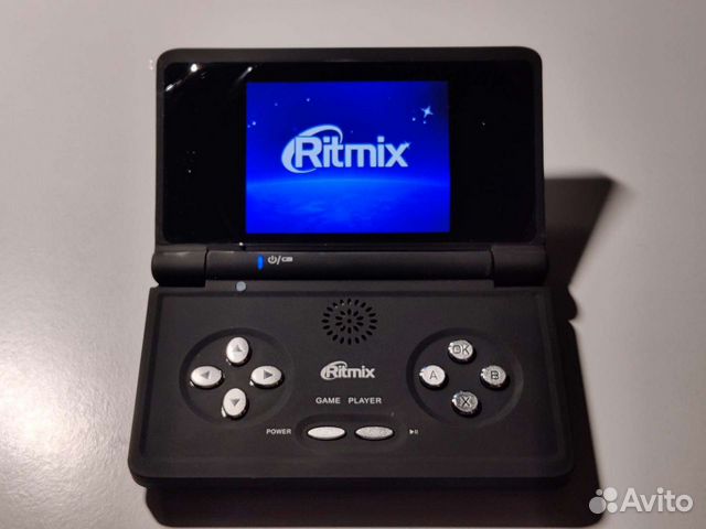 Портативная приставка Ritmix RZX-30 + 400 игр