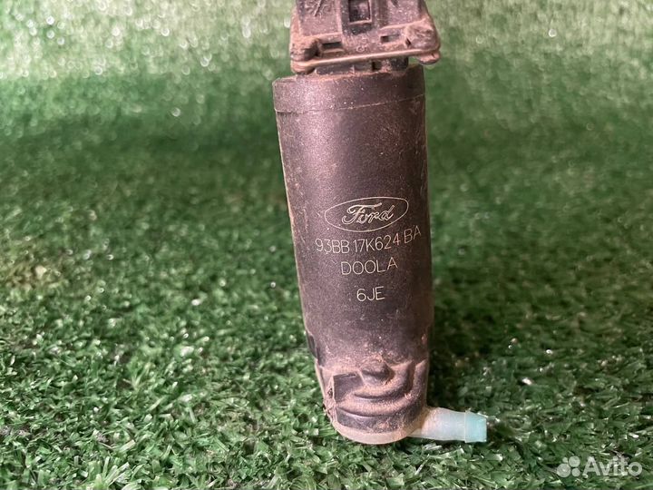 Насос омывателя Ford