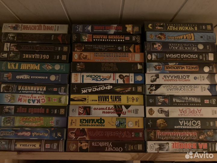 Видеокассеты (VHS) для Ивана